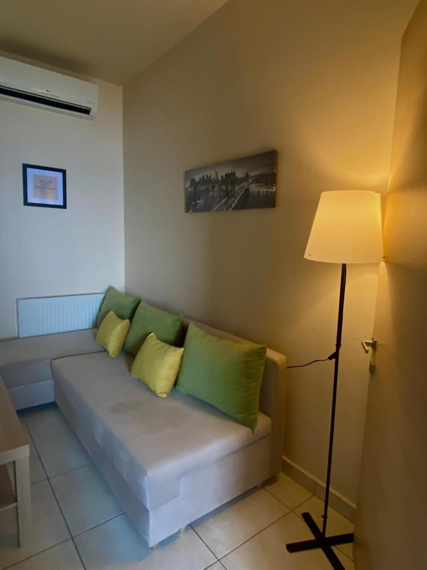 Zisis Apartments No3 Kavala Esterno foto