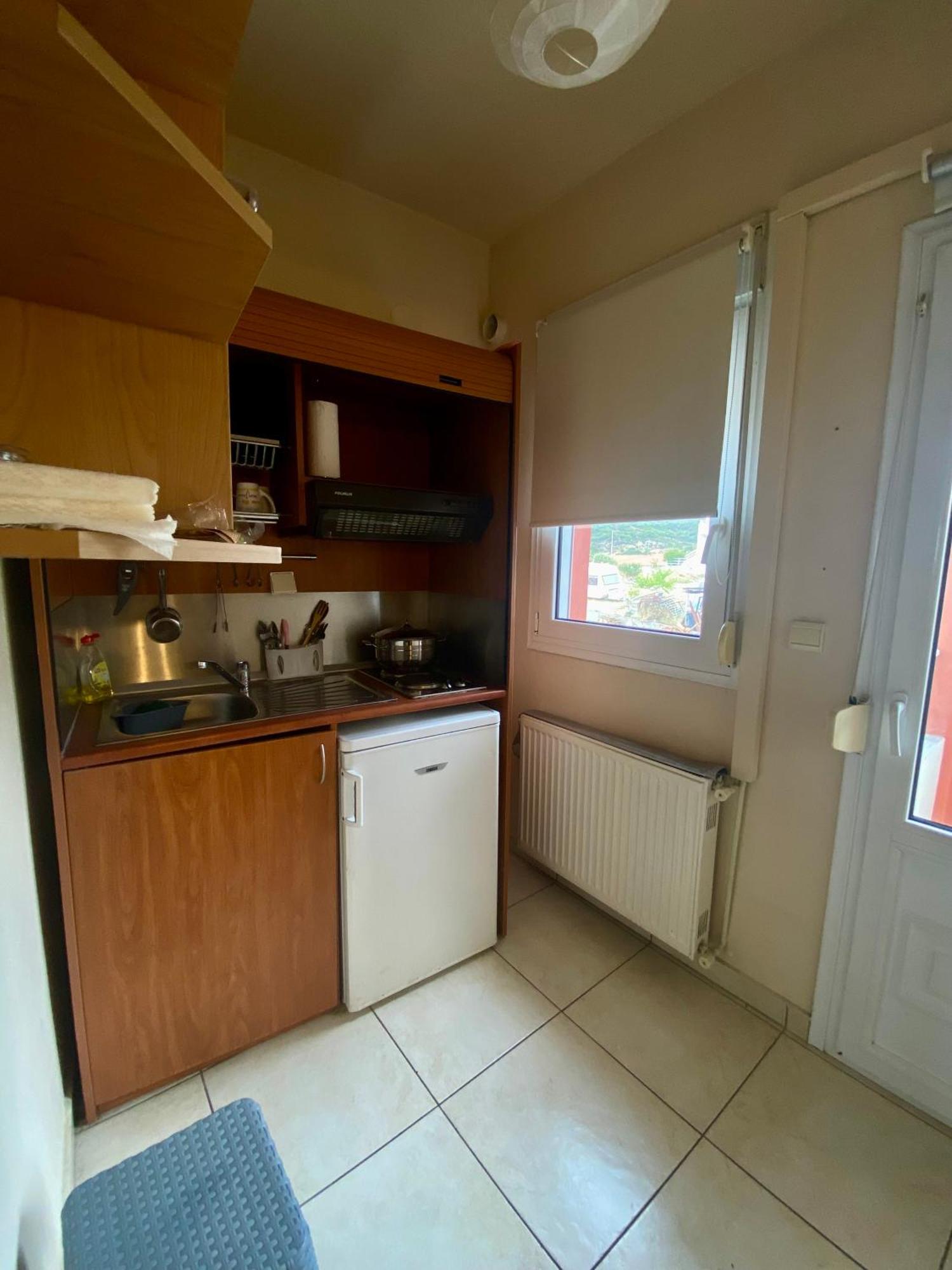 Zisis Apartments No3 Kavala Esterno foto