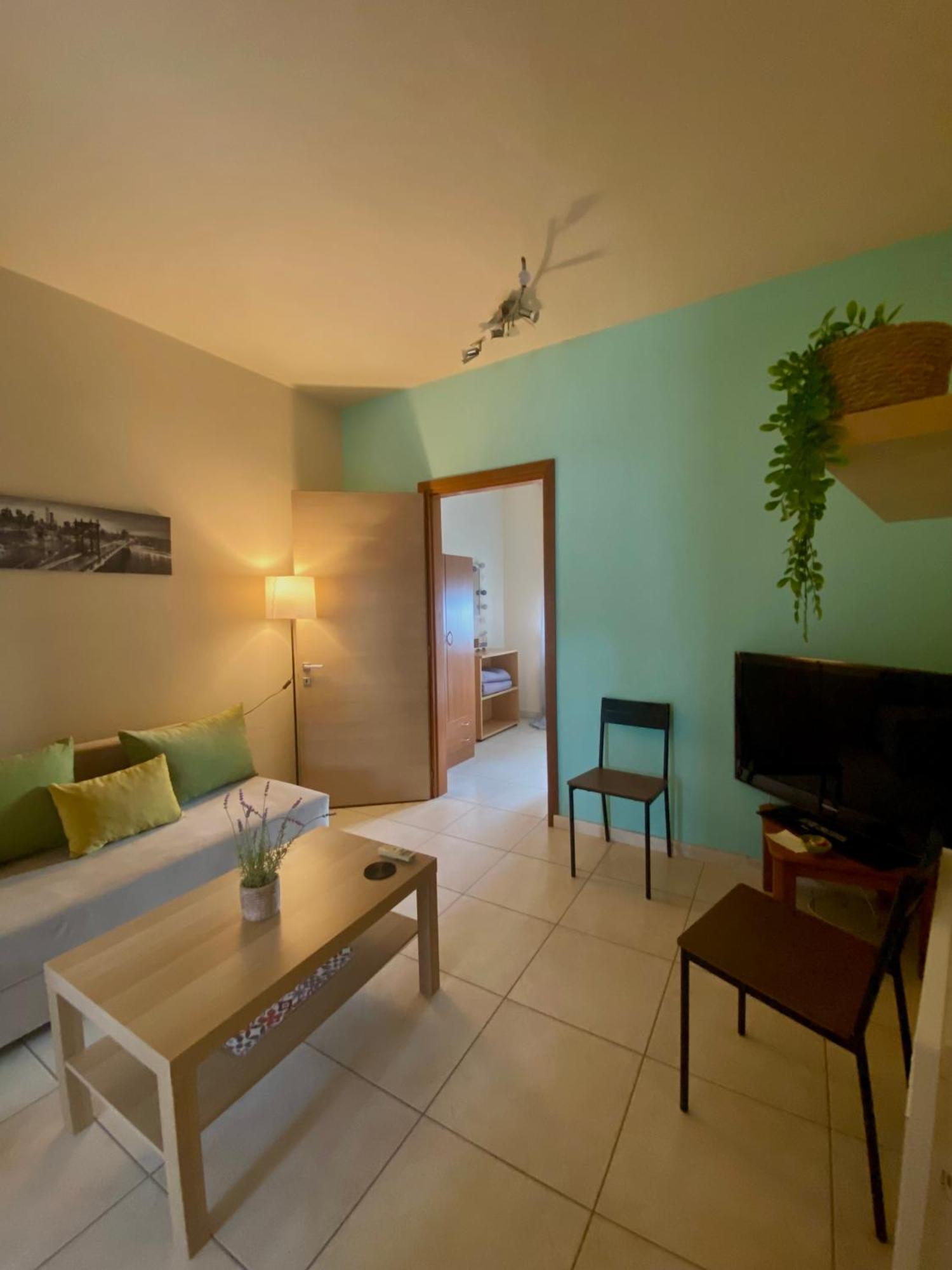 Zisis Apartments No3 Kavala Esterno foto